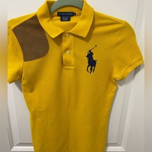 Woman Ralph Lauren short sleeve with big horse on front